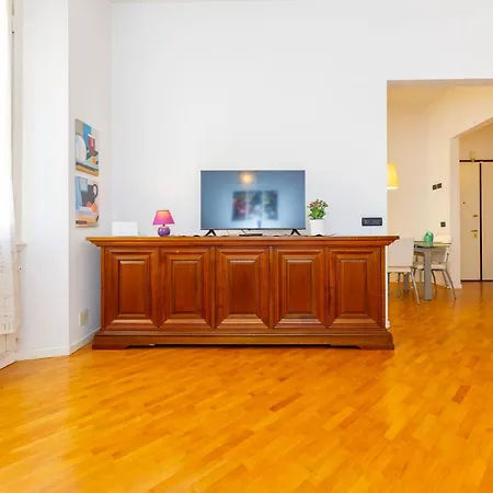 Appartamento Comfortable And Functional, Terrace And Parking Firenze