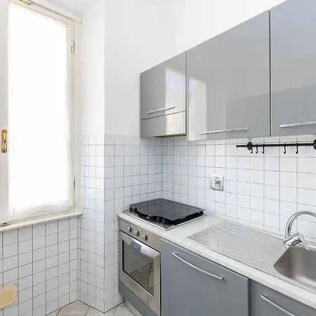 Comfortable And Functional, Terrace And Parking アパート *