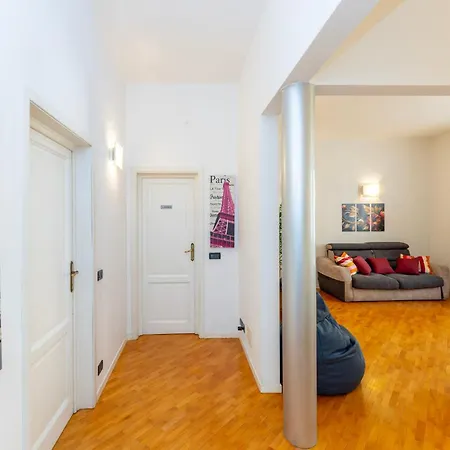 アパート Comfortable And Functional, Terrace And Parking