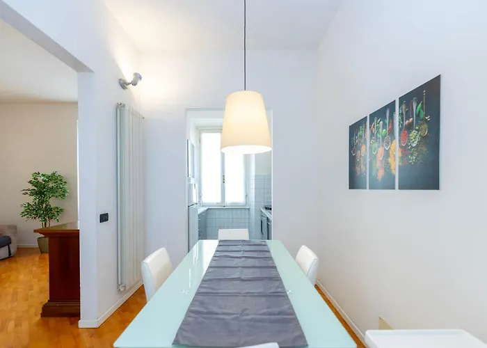 Comfortable And Functional, Terrace And Parking Apartment Florenz