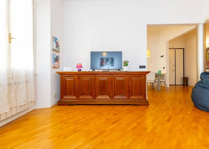 Apartment Comfortable And Functional, Terrace And Parking Florence